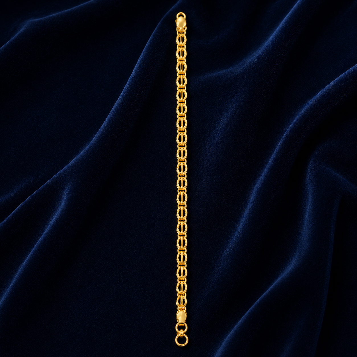 Titan Loop Bracelet